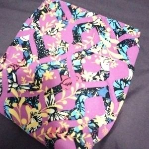 Lularoe leggings TC (tall&curvy)